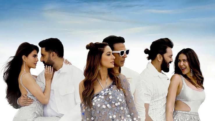 poster of housefull 5 highlights characters in glamourous role